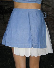 Modrá skladaná pol-sukňa