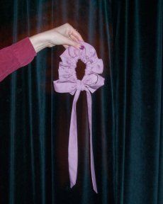 Ružová mašľa na drdol