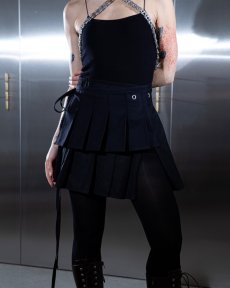 Čierna zavinovacia sukňa