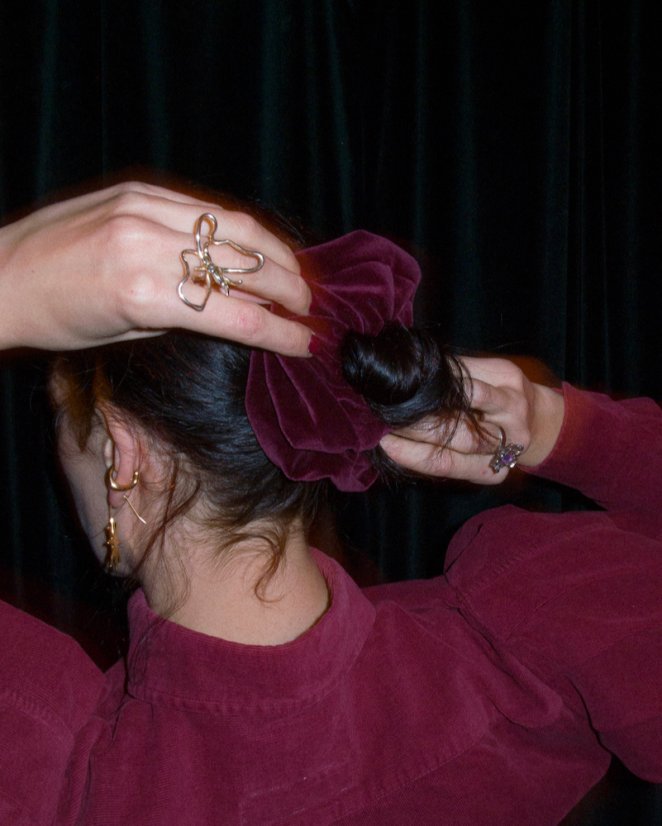 Sada 2 zamatových matných scrunchie gumičiek