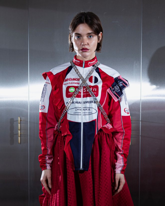 Červená dresová mikina