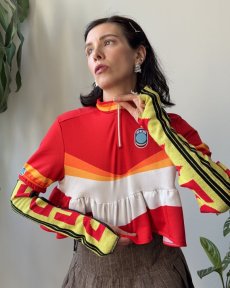 Červený ohnivý dres