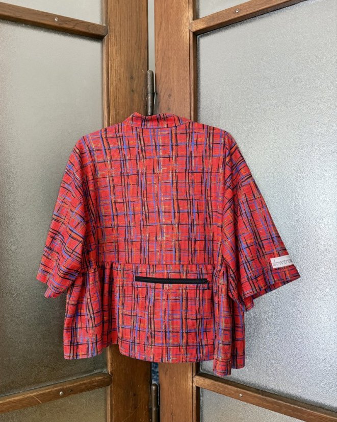 Červený kockovaný dres