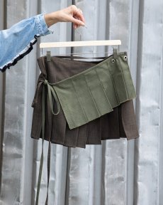 Zelená zavinovacia sukňa