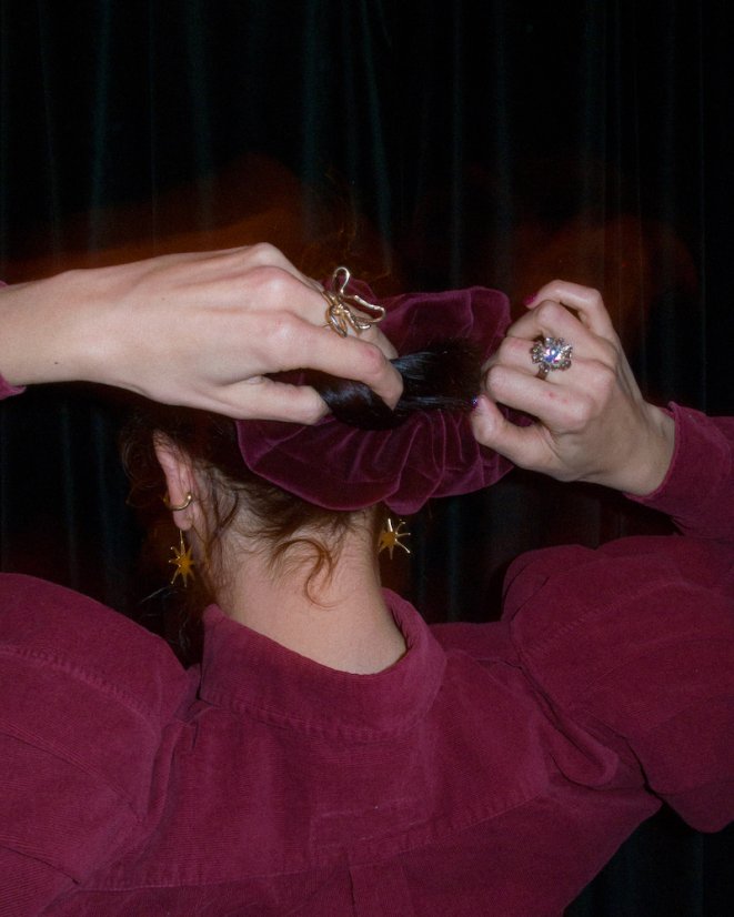 Sada 2 zamatových matných scrunchie gumičiek