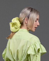 Limetková scrunchie gumička