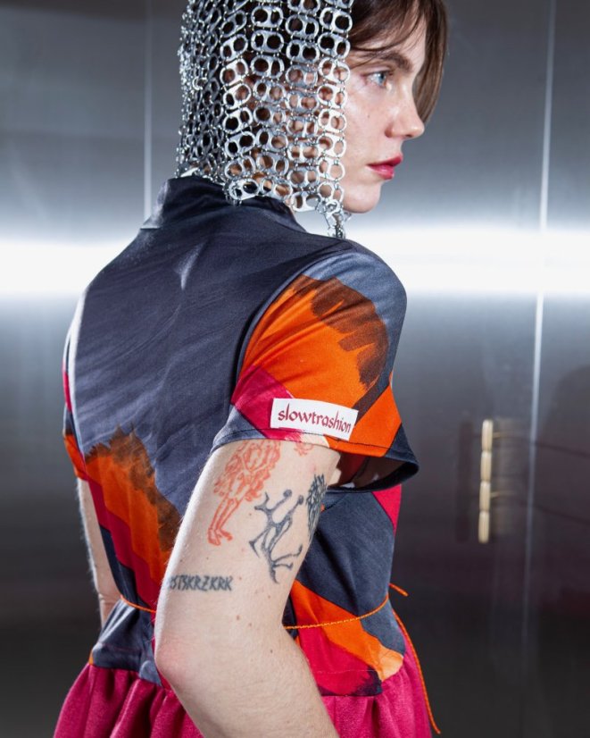 Hot pink dresové šaty