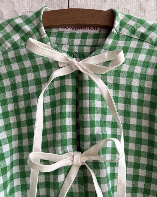 Zelená kockovaná košeľa s mašľami