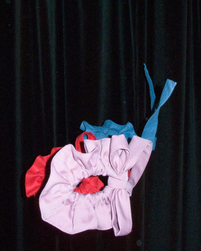 Ružová mašľa na drdol